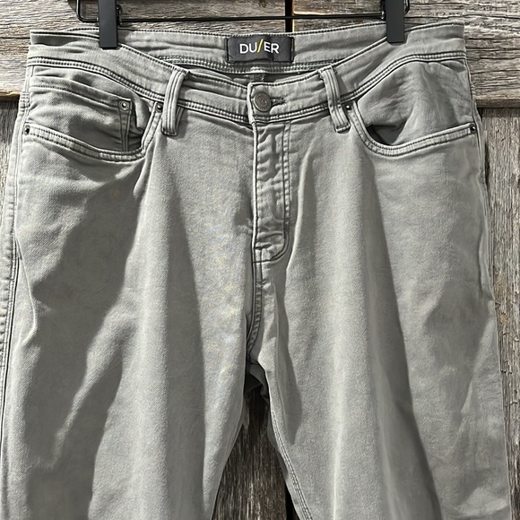 DU/ER N2X Relaxed Fit Soft Stretch Odor Sweat Resistant Gray Chino Pants 32x28 - Picture 3 of 9